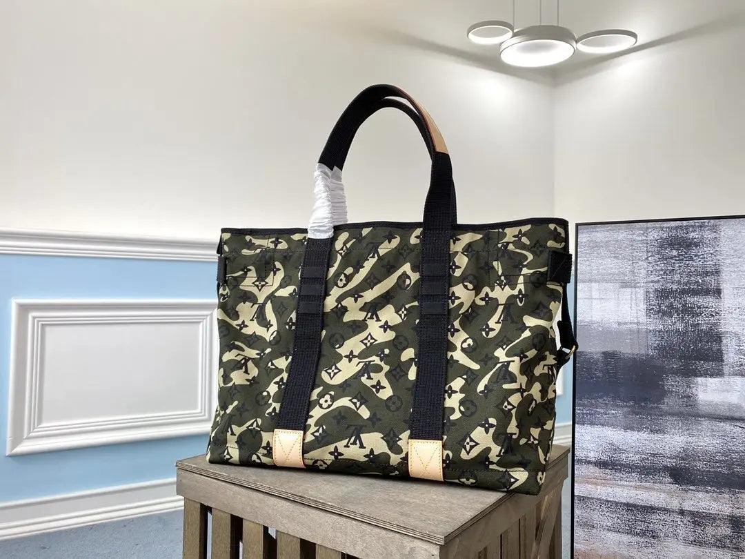 SO - New Fashion Women's Bags LUV Takashi Murakami Monogramouflage A072 sneakerhypes